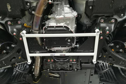 ULTRA RACING フロントメンバーブレース スバル XV GT7 2017/05〜 LA4-3913