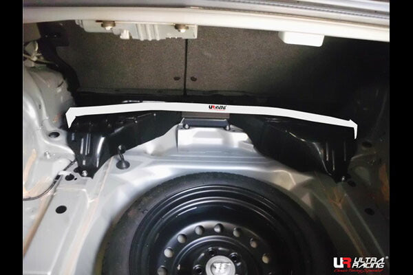 ULTRA RACING リアタワーバー スバル インプレッサ GVB 2007/06〜2014/08 RE2-3450