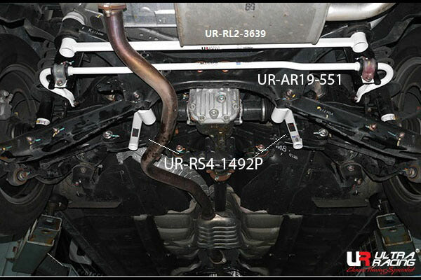 ULTRA RACING リアメンバーブレース スバル エクシーガ YA5 2008/06〜2015/03 RL2-3639