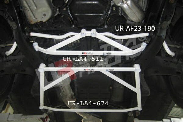 ULTRA RACING フロントスタビライザー スバル フォレスター SG5/SG9 2002/02〜2007/12 AF23-190