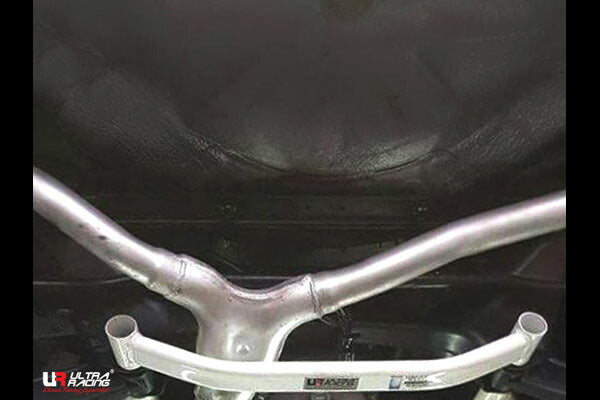 ULTRA RACING リアメンバーブレース スバル フォレスター SJG 2012/11〜2018/07 RL2-1493