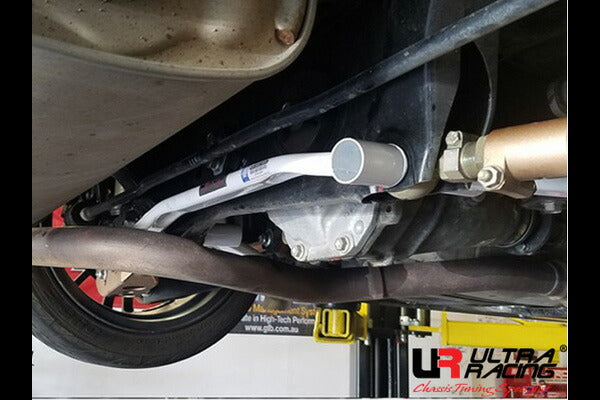 ULTRA RACING リアメンバーブレース トヨタ 86 ZN6 2012/04〜 RL2-2977