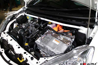 ULTRA RACING フロントタワーバー トヨタ アクア NHP10 2011/12〜 TW2-1936