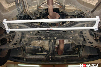 ULTRA RACING フロントメンバーブレース トヨタ イプサム ACM21W 2001/05〜2009/12 LA4-385