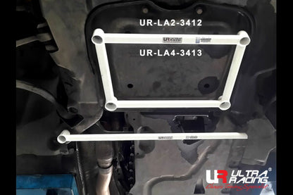 ULTRA RACING フロントメンバーブレース BMW X1 E84 VM20 2010/04〜2015/04 LA4-3413