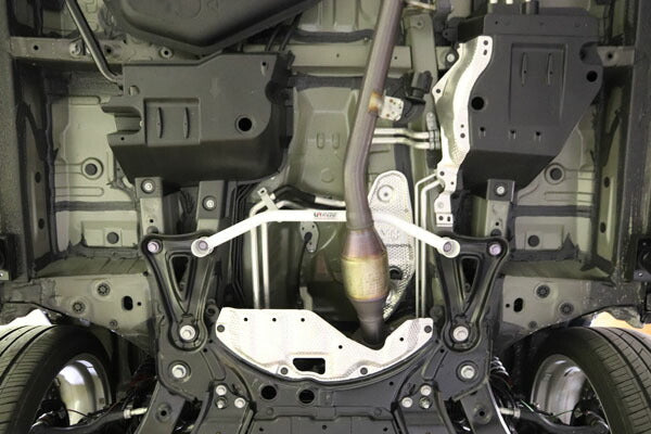 ULTRA RACING ミドルメンバーブレース トヨタ アルファード/ヴェルファイア AGH30W/AGH35W 2015/01〜2023/06 ML2-3288