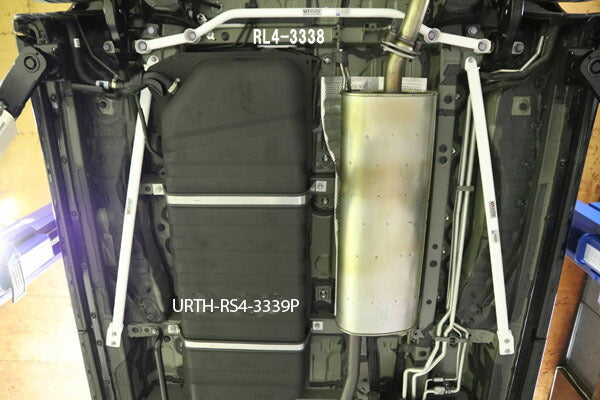 ULTRA RACING リアメンバーサイドブレース トヨタ アルファード/ヴェルファイア AGH30W/GGH30W/AGH35W/GGH35W 2015/01〜2023/06 RS4-3339P
