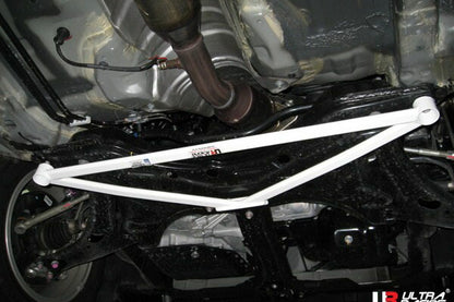 ULTRA RACING フロントメンバーブレース トヨタ カローラアクシオ NZE141 2006/10〜2012/05 LA3-153