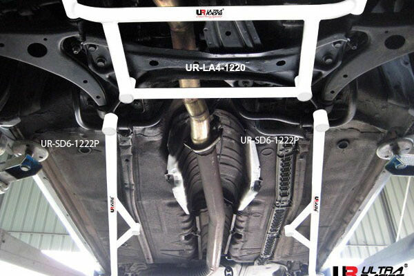 ULTRA RACING フロントメンバーブレース トヨタ セリカ ST183/ST185 1989/09〜1993/10 LA4-1220