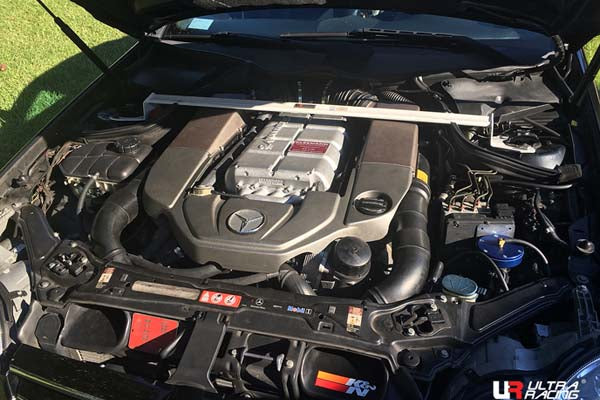 ULTRA RACING フロントタワーバー MERCEDES BENZ CLKクラス W209 209365/209465 2002/04〜2009/07 TW2-1536