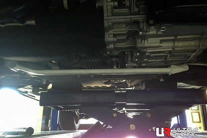 ULTRA RACING フロントメンバーブレース VOLKSWAGEN ティグアン 5NCTH 2011/11〜2015/07 LA2-2193