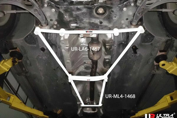 ULTRA RACING ミドルメンバーブレース VOLKSWAGEN ティグアン 5NCTH 2011/11〜2015/07 ML4-1468