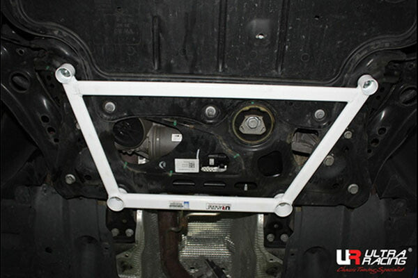 ULTRA RACING フロントメンバーブレース VOLKSWAGEN ティグアン 5NDFGF 2017/01〜 LA4-2686(A)