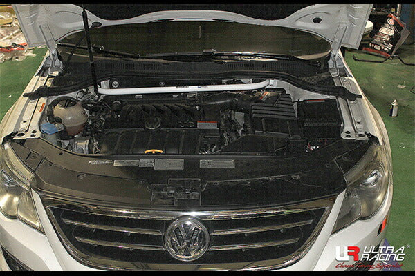 ULTRA RACING フロントタワーバー VOLKSWAGEN パサートCC 3CBWSC 2008/11〜2012/07 TW2-3247