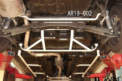 ULTRA RACING リアスタビライザー VOLVO S40 4B4204 1997/10〜2004/05 AR19-002