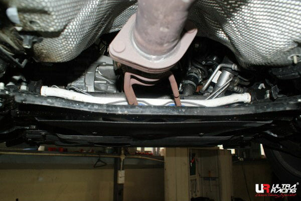 ULTRA RACING フロントスタビライザー VOLVO V60 FB4164T 2011/06〜 AF23-412