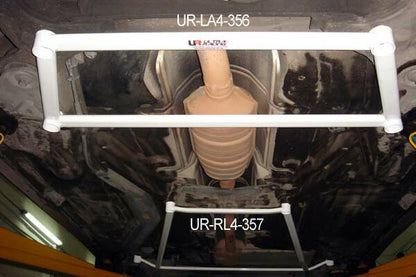 ULTRA RACING フロントメンバーブレース VOLVO V70 8B5254W 1997/02〜2000/06 LA4-356