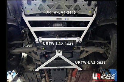 ULTRA RACING フロントメンバーブレース レクサス GS450h GWL10 2012/01〜 LA4-3440
