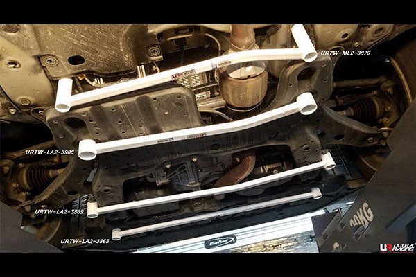 ULTRA RACING フロントメンバーブレース レクサス RX200t AGL20W/AGL25W 2015/10〜 LA2-3869
