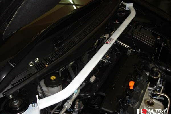ULTRA RACING フロントタワーバー ホンダ クロスロード RT1 2007/02〜2010/08 TW2-302