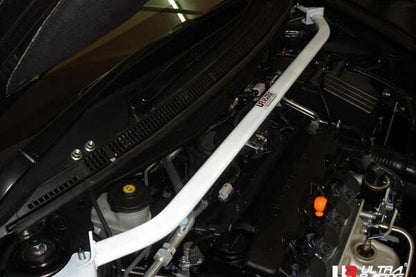 ULTRA RACING フロントタワーバー ホンダ クロスロード RT1 2007/02〜2010/08 TW2-302