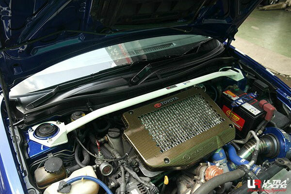 ULTRA RACING フロントタワーバー トヨタ カルディナ ST246W 2002/09〜2007/05 TW2-1683