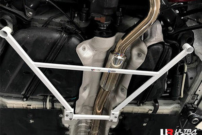 ULTRA RACING ミドルメンバーブレース BMW 4シリーズ F32 3N20/4N20 2014/01〜2016/03 ML4-2946