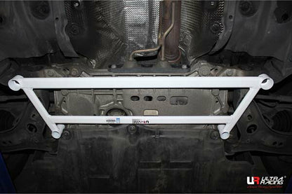 ULTRA RACING フロントメンバーブレース VOLKSWAGEN パサートCC 3CBWSC 2008/11〜2012/07 LA4-3248