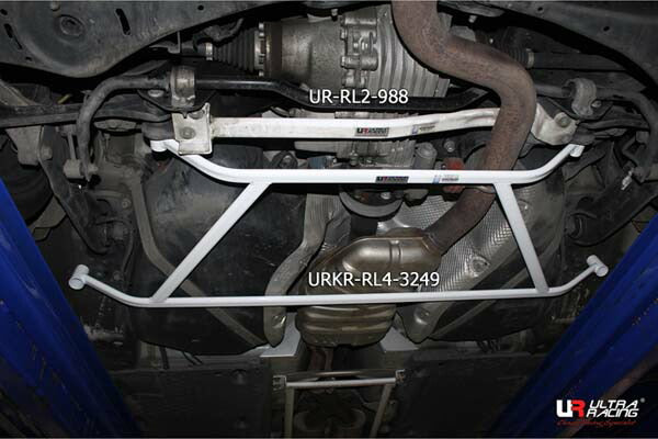 ULTRA RACING リアメンバーブレース VOLKSWAGEN パサートCC 3CBWSC 2008/11〜2012/07 RL4-3249