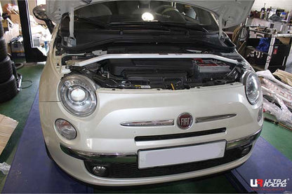 ULTRA RACING フロントタワーバー FIAT 500 31209 2008/03〜 TW2-2431
