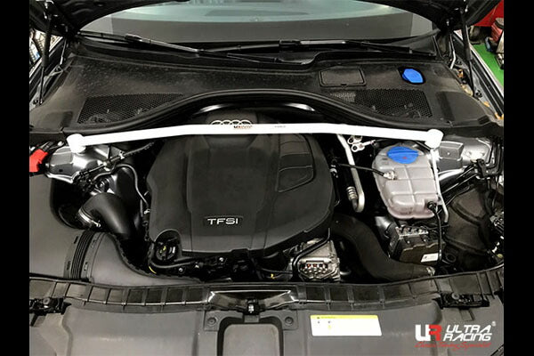 ULTRA RACING フロントタワーバー AUDI A6(C7) 4GCGWS/4GCRES 2011/08〜 TW2-3696