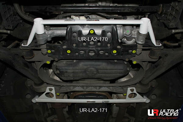 ULTRA RACING フロントメンバーブレース レクサス IS250 GSE20 2005/09〜2012/08 LA2-171