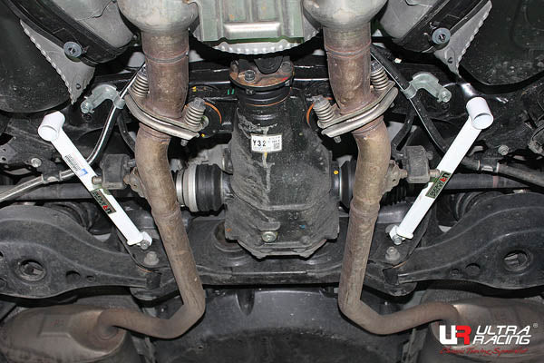 ULTRA RACING リアメンバーサイドブレース レクサス IS250 GSE30 2013/05〜 RS4-2943P