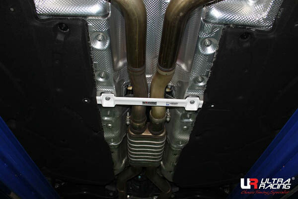 ULTRA RACING ミドルメンバーブレース MERCEDES BENZ Eクラス W212 212076 2009/05〜2018/01 ML4-1838