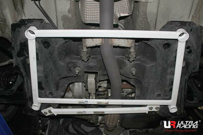 ULTRA RACING フロントメンバーブレース PEUGEOT 208 A9C5F03/A9C5G04/A9X5G04 2012/11〜 LA4-3039