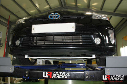 ULTRA RACING フロントメンバーブレース トヨタ プリウス ZVW30 2009/05〜2015/12 LA4-1625