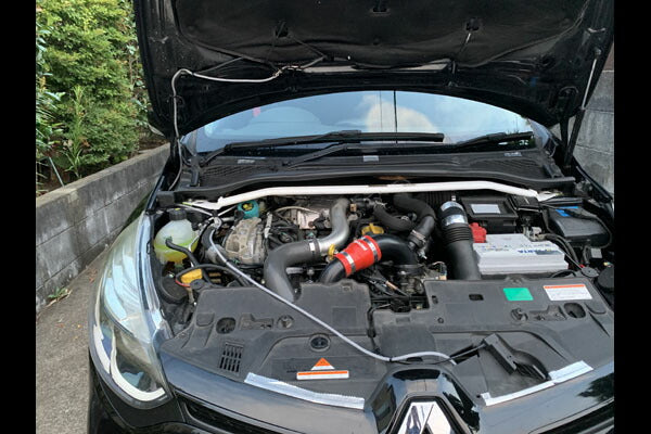 ULTRA RACING フロントタワーバー RENAULT ルーテシア RM5M 2013/09〜 TW2-3212