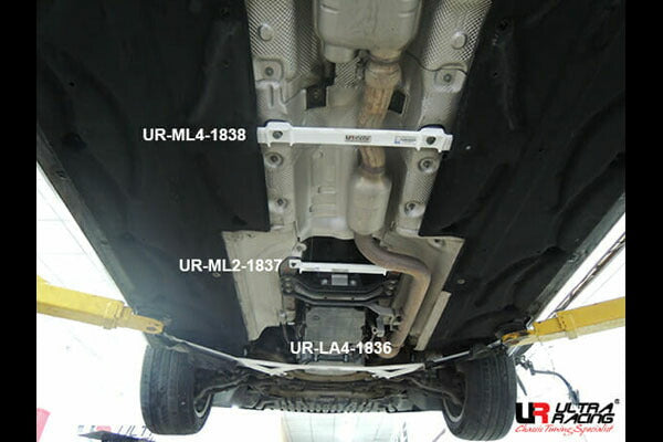 ULTRA RACING ミドルメンバーブレース MERCEDES BENZ CLSクラス W218 218374/218375 2013/05〜 ML2-1837