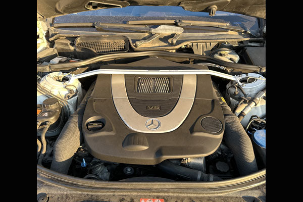ULTRA RACING フロントタワーバー MERCEDES BENZ Sクラス W221 221171 2005/10〜2012/08 TW2-1588