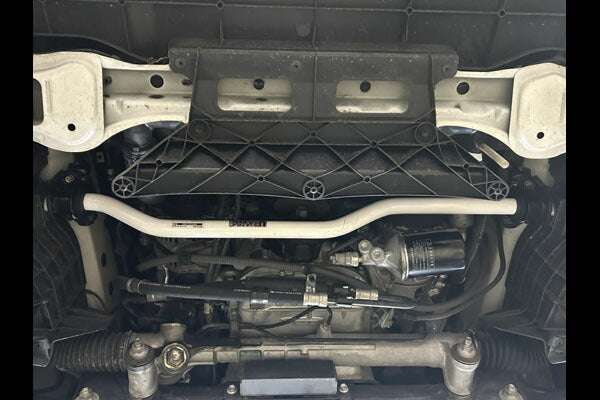 ULTRA RACING フロントスタビライザー トヨタ セルシオ UCF30/UCF31 2000/08〜2006/05 AF28-340
