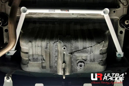 ULTRA RACING リアメンバーブレース ホンダ N-BOX JF3 2017/09〜 RL4-4472