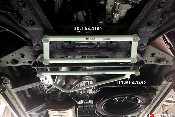 ULTRA RACING ミドルメンバーブレース ニッサン セレナ C26/HC26/HFC26 2010/11〜2018/01 ML4-3492
