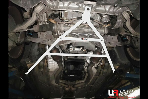 ULTRA RACING フロントメンバーブレース MERCEDES BENZ SLクラス R230 230458 2001/10〜2013/03 LA5-3494