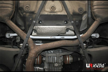 ULTRA RACING リアメンバーブレース AUDI A6(C7) 4GCGWS/4GCRES 2011/08〜 RL2-4121