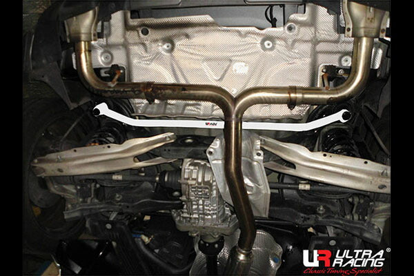 ULTRA RACING リアメンバーブレース MERCEDES BENZ GLAクラス X156 156952 2014/05〜 RL2-3949