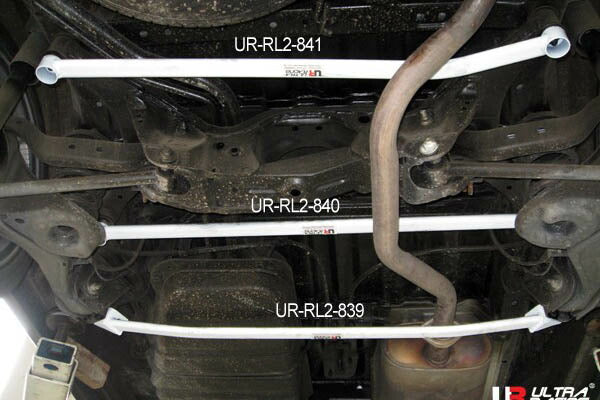ULTRA RACING リアメンバーブレース ニッサン セレナ C24 1999/06〜2005/05 RL2-839