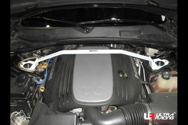 ULTRA RACING フロントタワーバー DODGE チャレンジャー  2008/04〜 TW2-2384