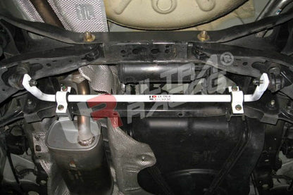 ULTRA RACING リアスタビライザー FORD フォーカス WF0FYD 2005/08〜2008/03 AR23-176