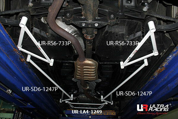 ULTRA RACING フロントメンバーブレース スバル フォレスター SH9 2007/12〜2012/11 LA4-1249