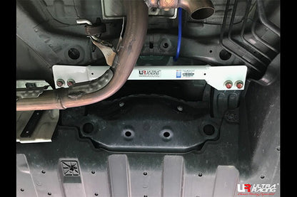 ULTRA RACING ミドルメンバーブレース ホンダ ヴェゼル RU1/RU3 2013/12〜2019/11 ML2-3371